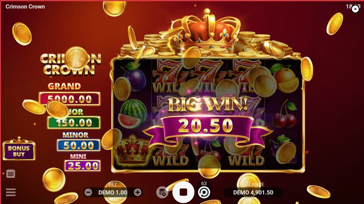 Tampilan visual slot Crimson Crown dengan tema buah mewah dan mahkota emas.